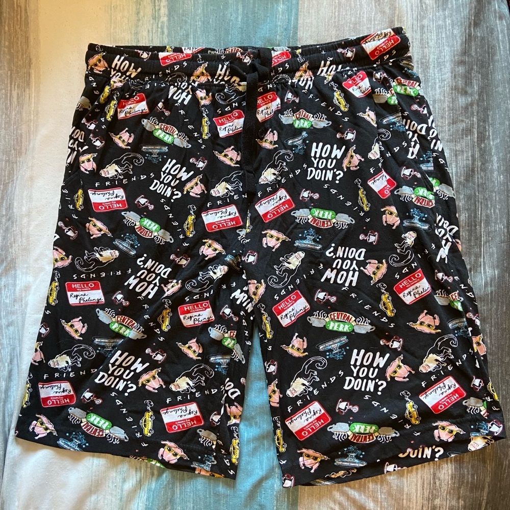 🎈NWOT “Friends” Boxers